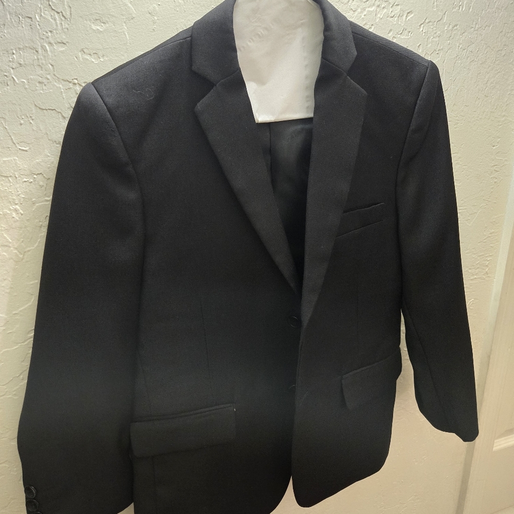 KIDS: Tazio Size 8 Black Jacket. Only worn once and dry cleaned.